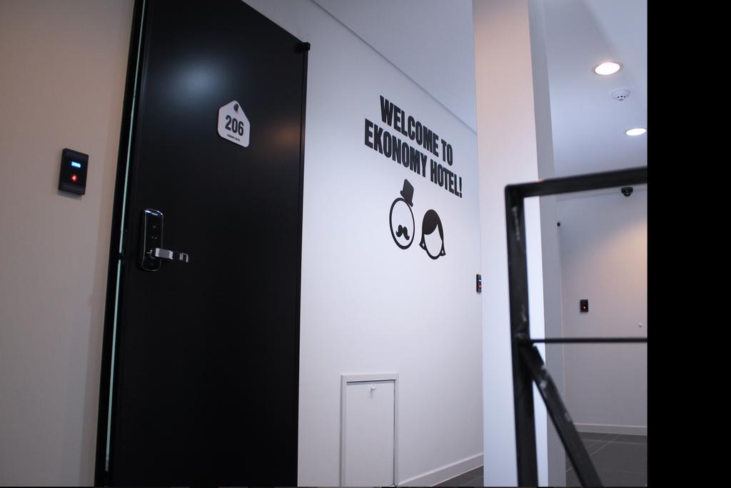 Ekonomy Hotel Dongdaemun Séoul Extérieur photo