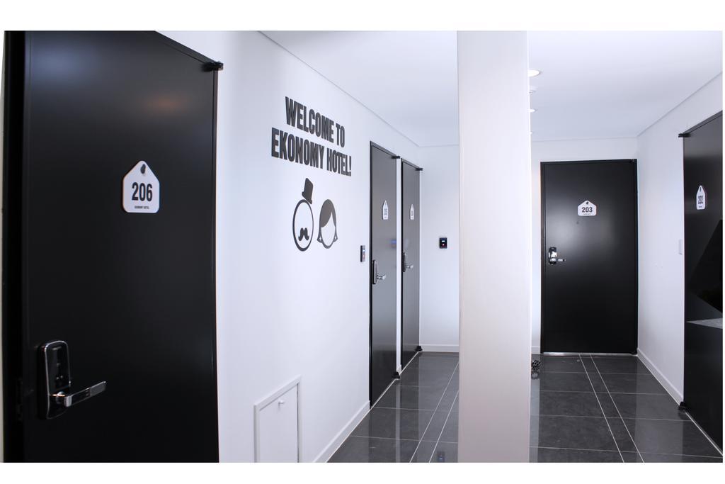 Ekonomy Hotel Dongdaemun Séoul Extérieur photo