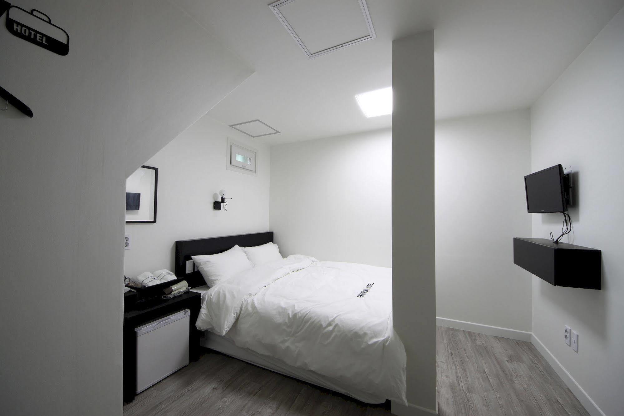 Ekonomy Hotel Dongdaemun Séoul Extérieur photo